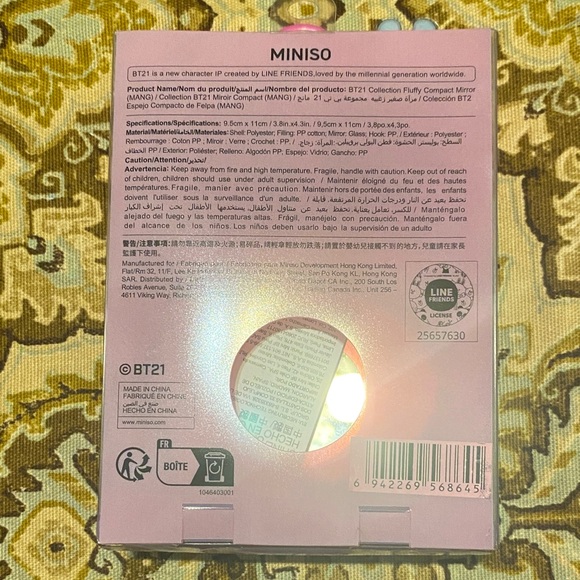 BT21 Mang Compact Mirror Keychain - Picture 5 of 7